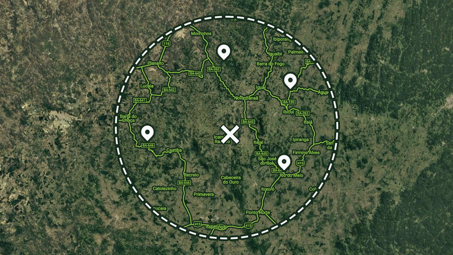 Mapa de satélite com um X no meio e 4 pins em volta.